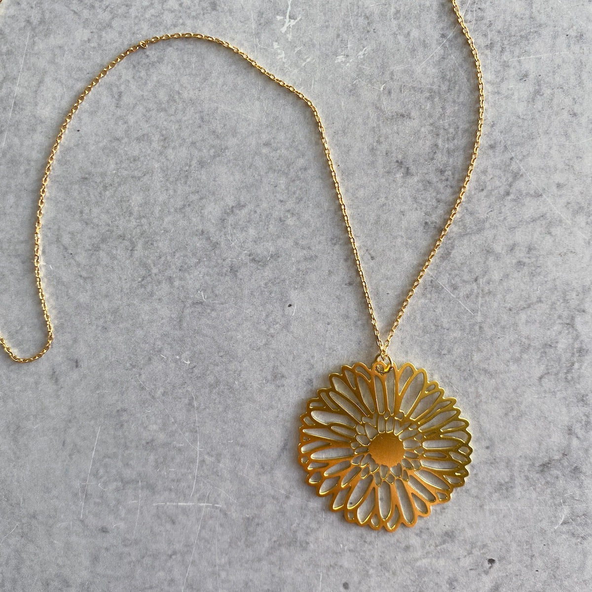 fcity.in - Cute Daisy Pendant Combo Of 2 Plated Gold Plated Chain /  Shimmering